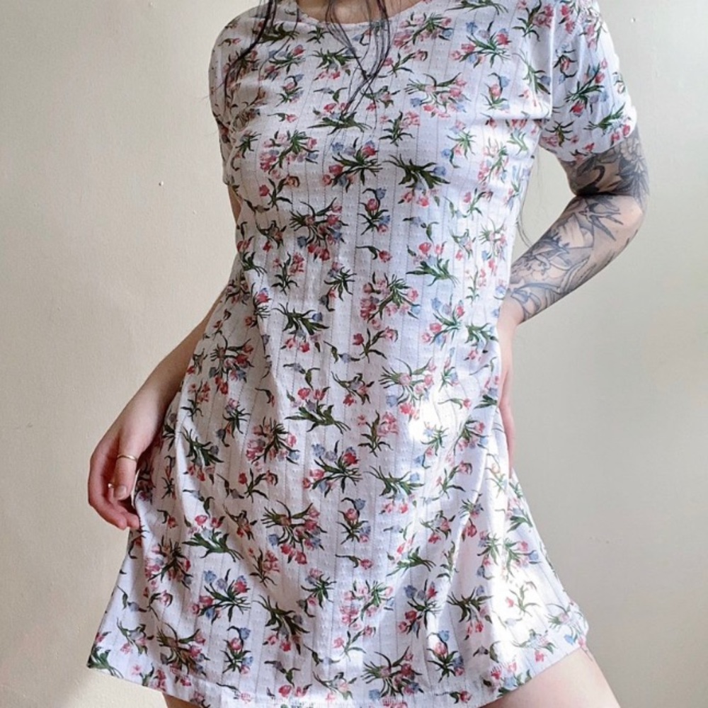 Vintage Ribbed Floral Shirt Dress